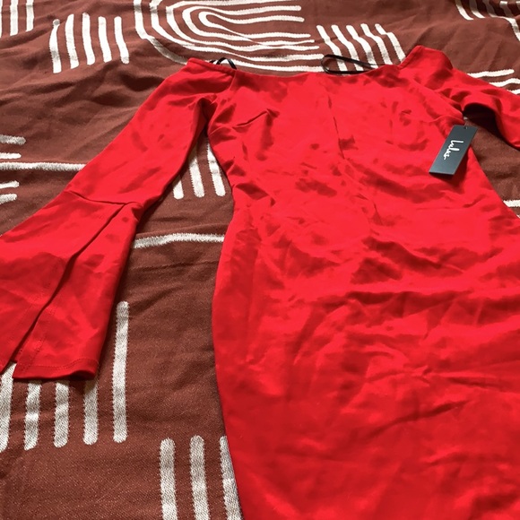 Marseille Red OffShoulder Longsleeve Bodycon Dress - Picture 6 of 12